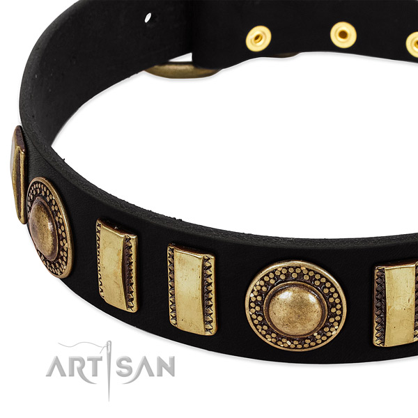 Best quality genuine leather dog collar with corrosion proof buckle